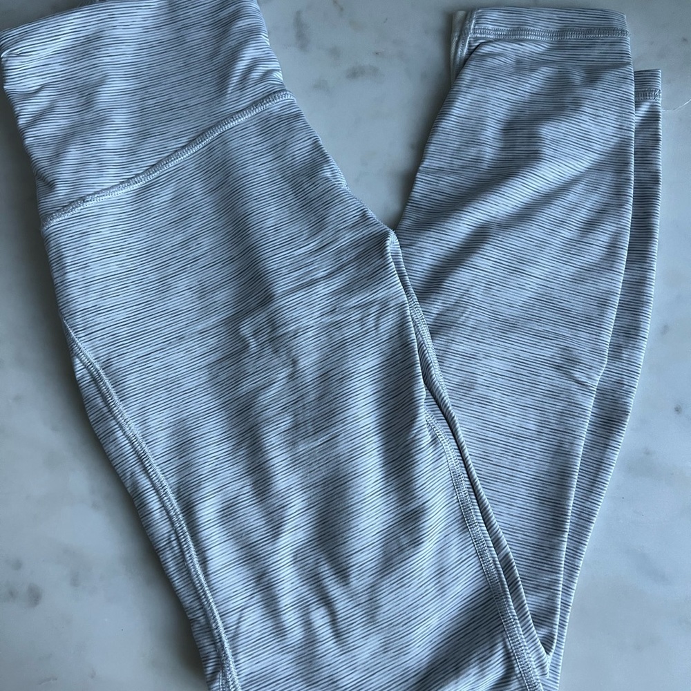 Lululemon striped yoga pants size 4